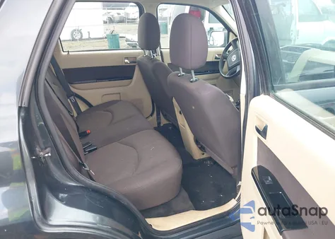 2009 Mazda Tribute I Sport из США, поврежденный, VIN 4F2CZ02749KM09455